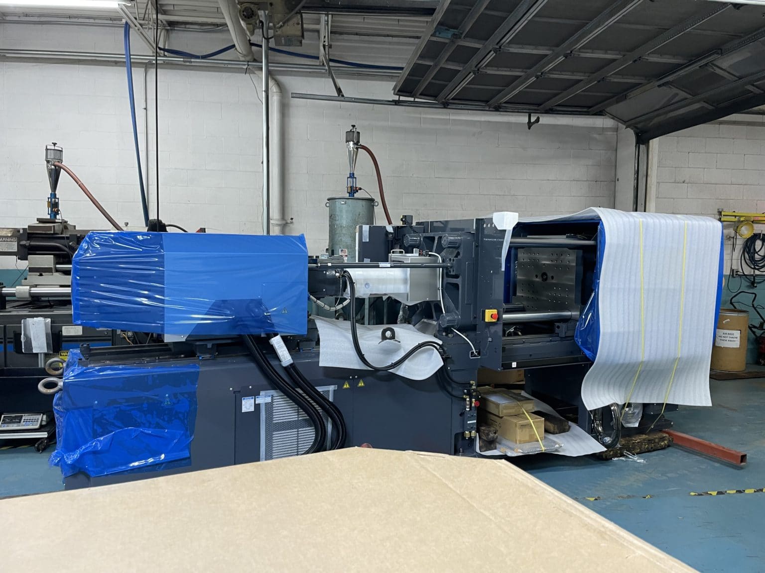 Here Come The AllElectric Plastic Injection Molding Machines