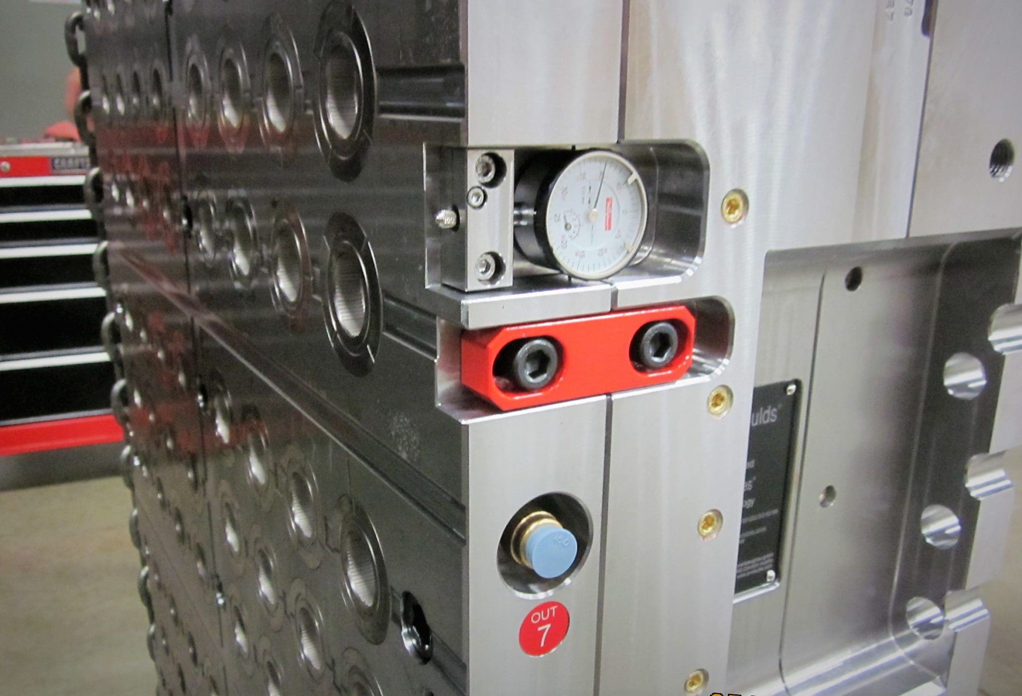 Illinois Custom Plastic Injection Molding Chicago Plastic Injection